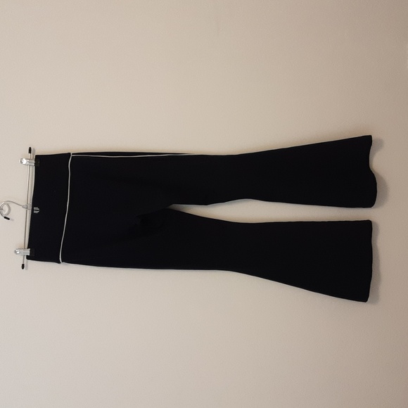 Eleven by Venus Williams - Sports Bra & Leggings - Picture 15 of 17